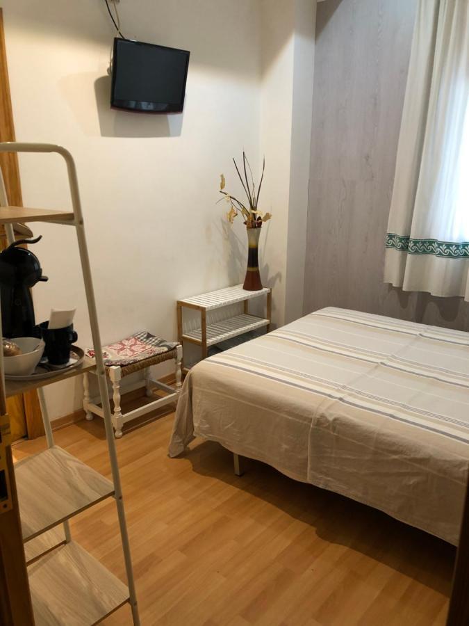 Hostal Escartin Sabiñánigo Dış mekan fotoğraf