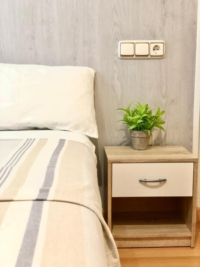 Hostal Escartin Sabiñánigo Dış mekan fotoğraf